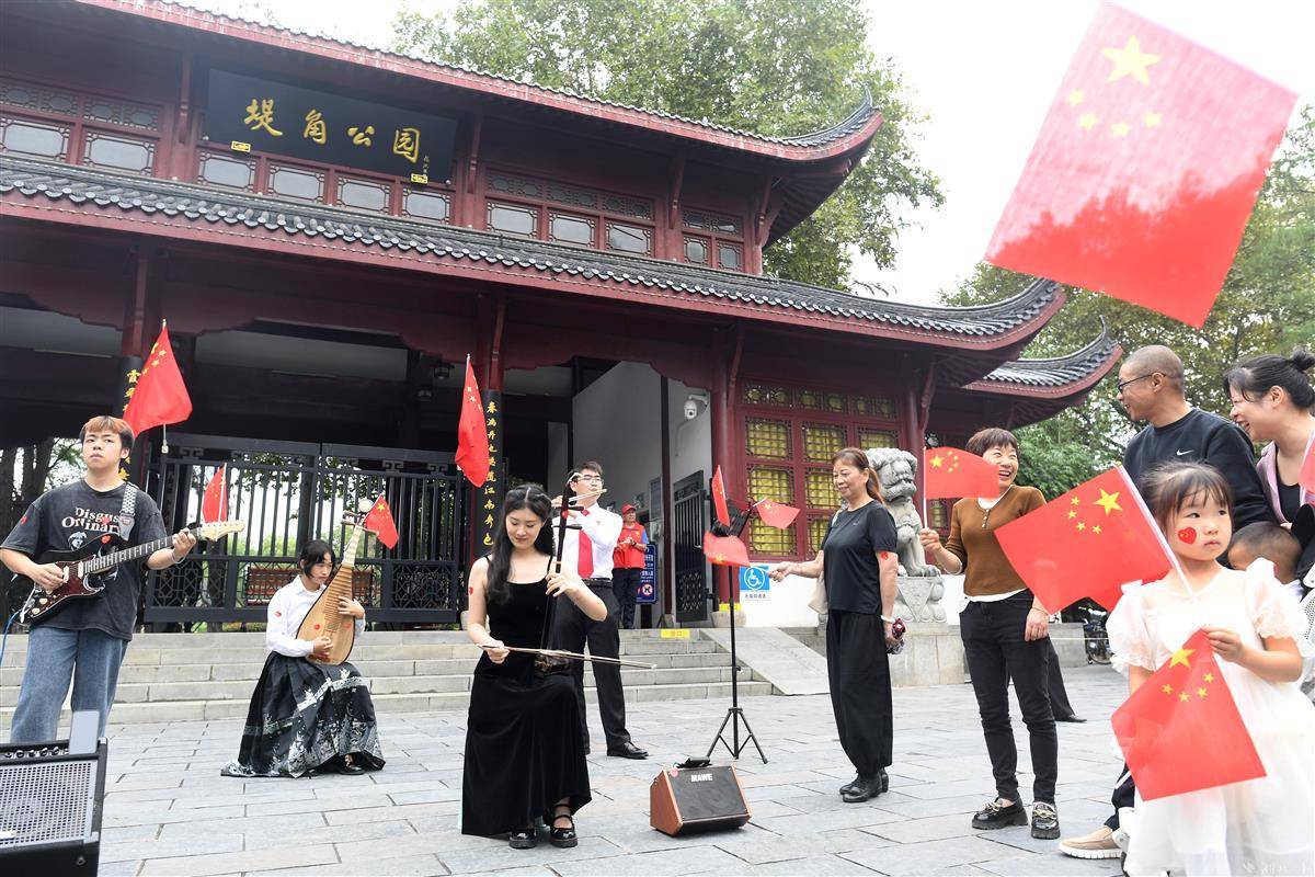 明旺欢乐岛棋牌下载